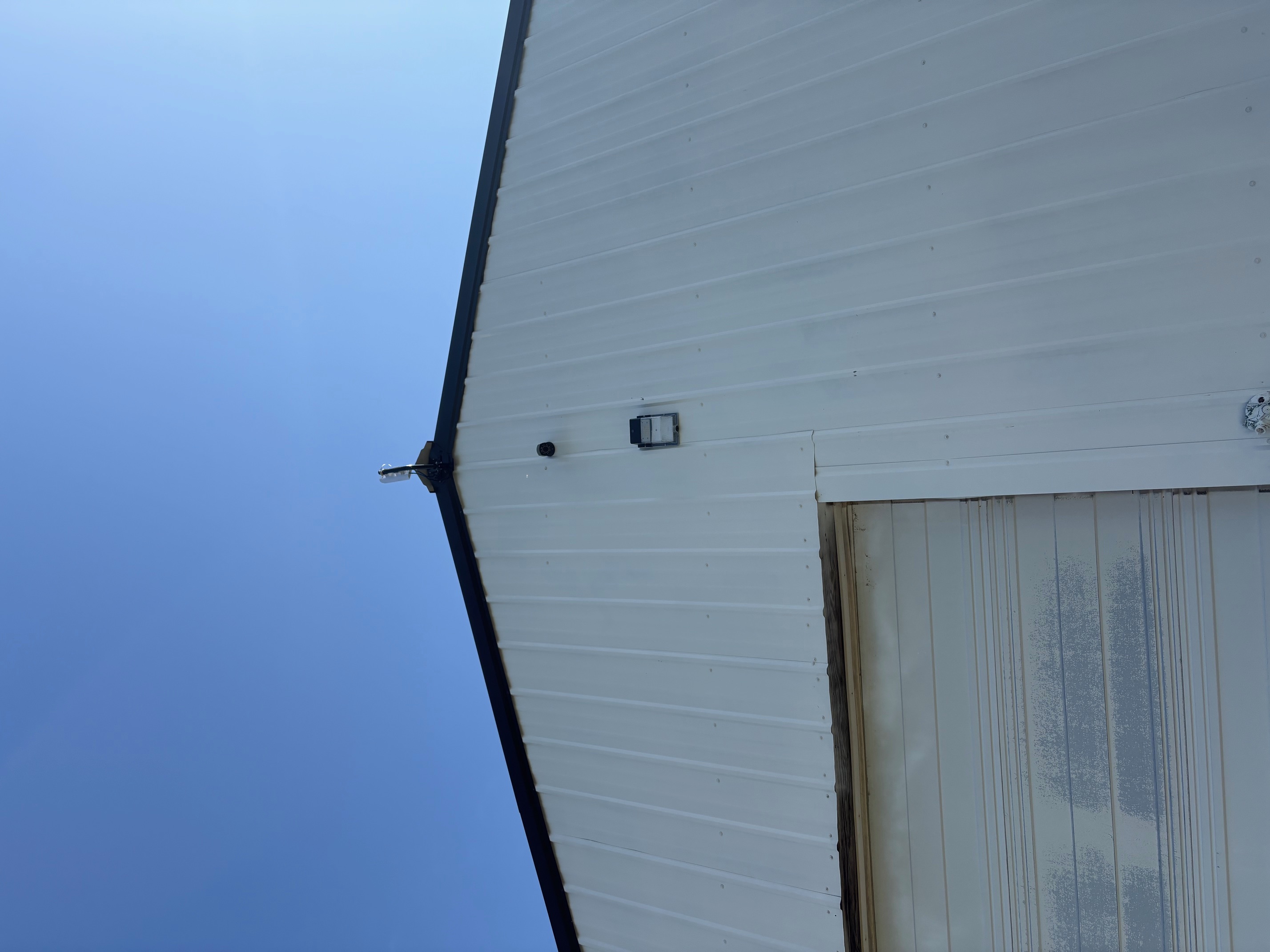 PoE camera mount 5 + P2P 	  	   Bridge for garage cameras